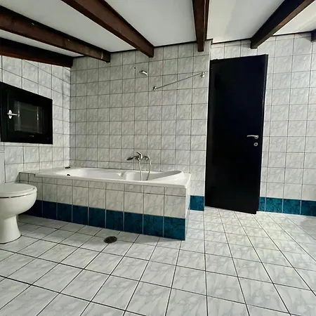 ξύλο μεταλο γυαλί