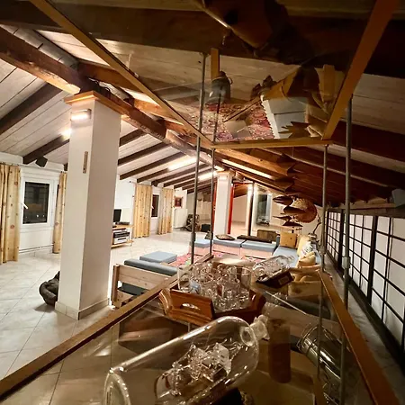 ξύλο μεταλο γυαλί * Alykes Potamou