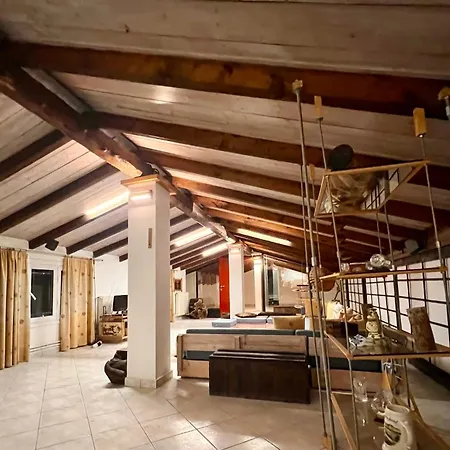 ξύλο μεταλο γυαλί * Alykes Potamou